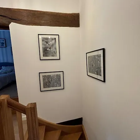 In Derce 펜션 Champau