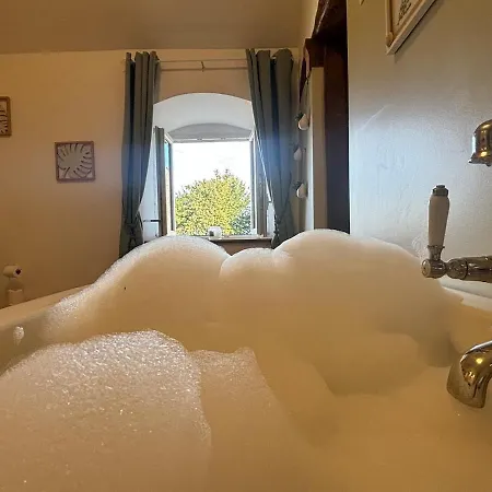 Holiday home In Derce Champau